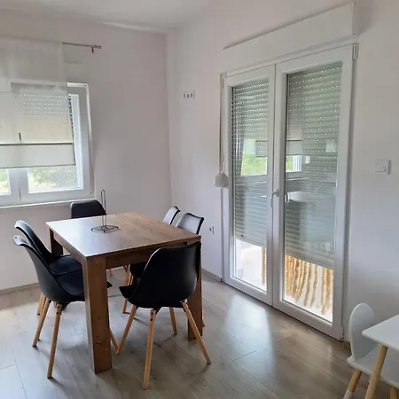 Apartment Magic